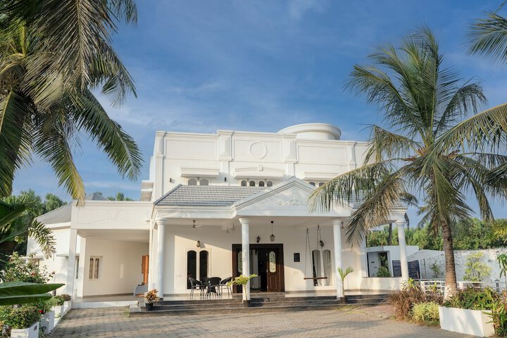 Truliv Villa Cabana