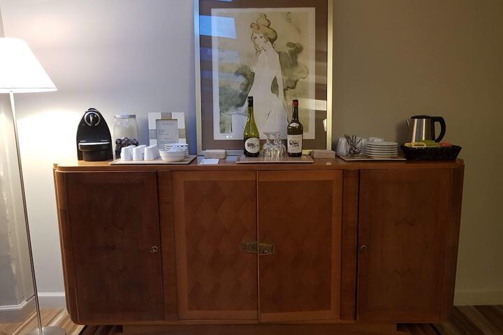 Hotel Interior 80 of 89