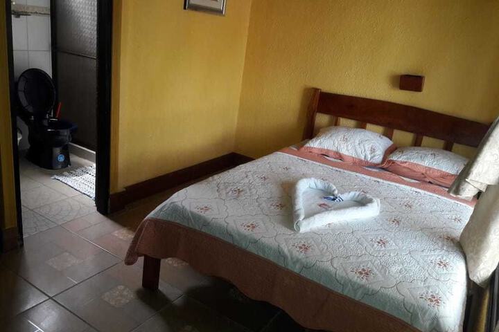 Room 7 of 68