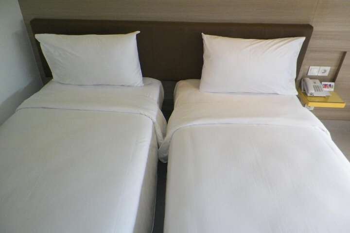 Room 8 of 46