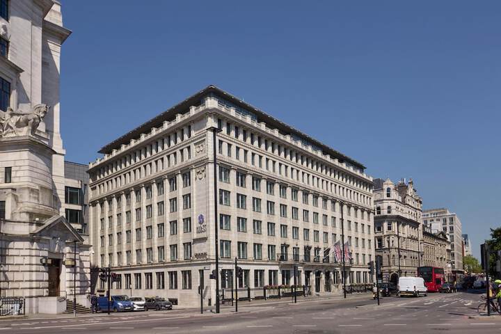 Hotel 105 of 107
