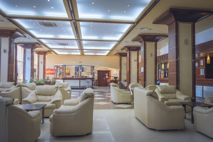 Lobby Entry