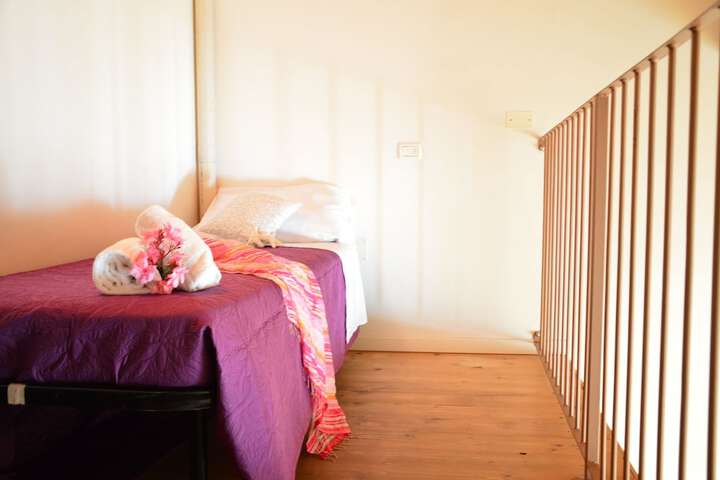 Room 4 of 51