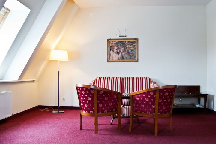 Room 19 of 63