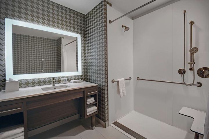 Room 29 of 51