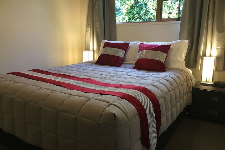 Room 8 of 37