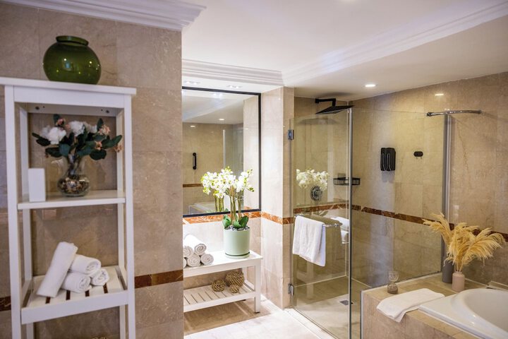 Bath Photo