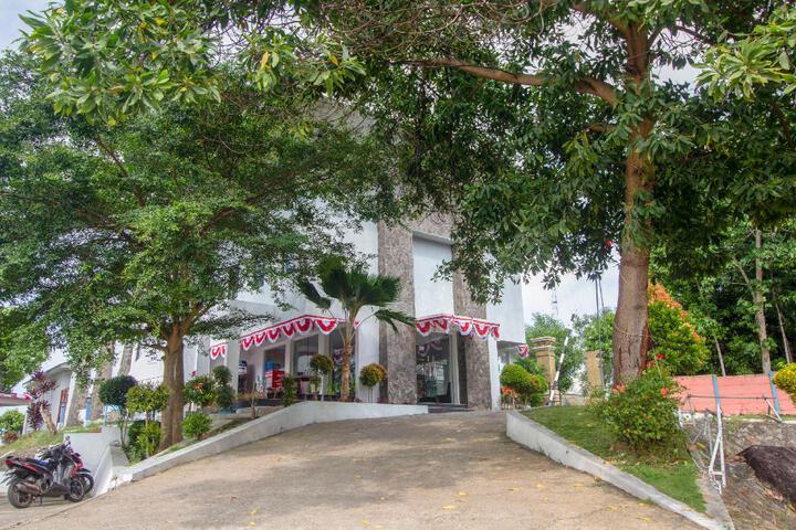 Capital O 3436 Hotel Kahai Beach Resort