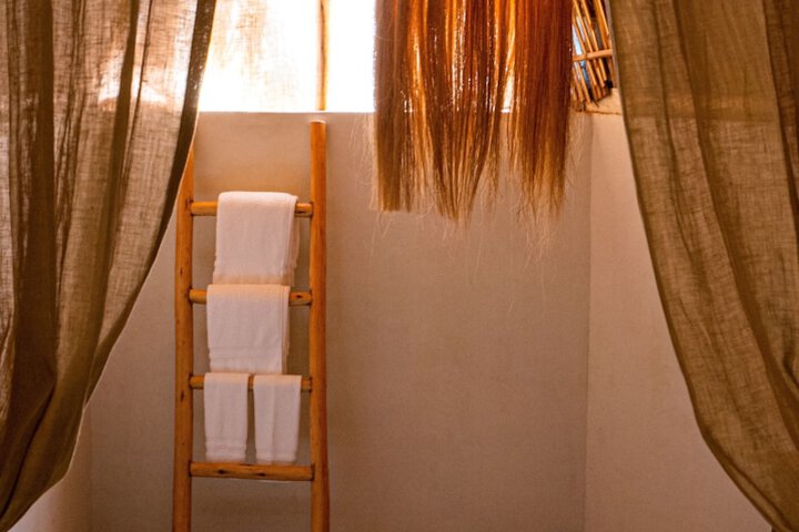 Room 28 of 50