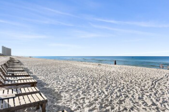Beach 19 of 130