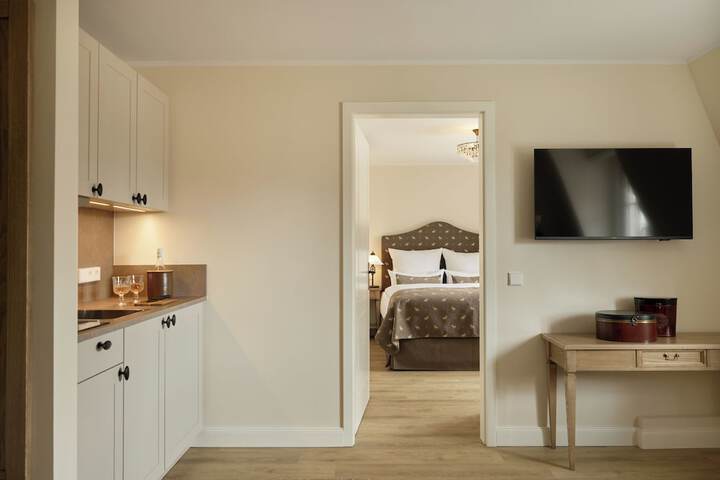 Room 35 of 57