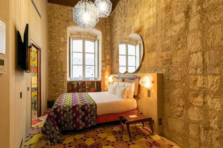 Room 2 of 21