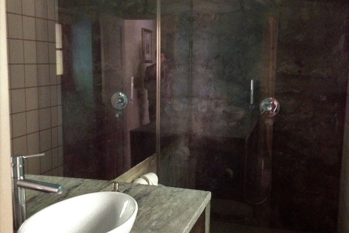 Room 26 of 36