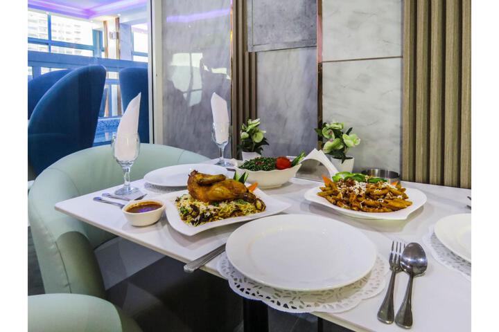 Bareen Hotel
