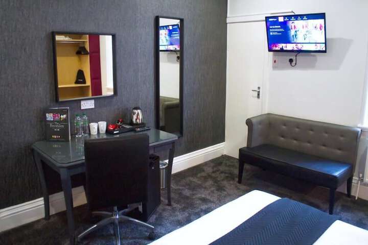 Suite Room