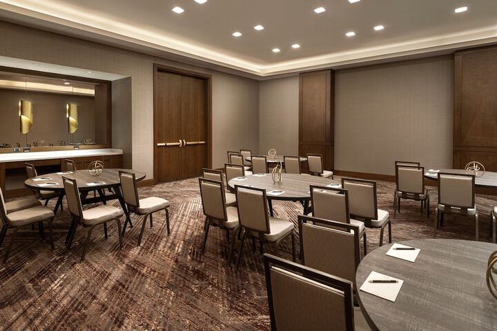 Meeting facility