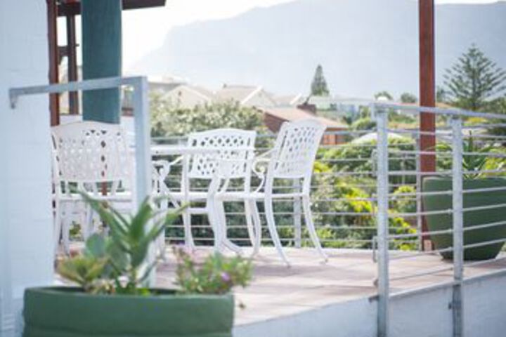 Terrace/Patio 36 of 39