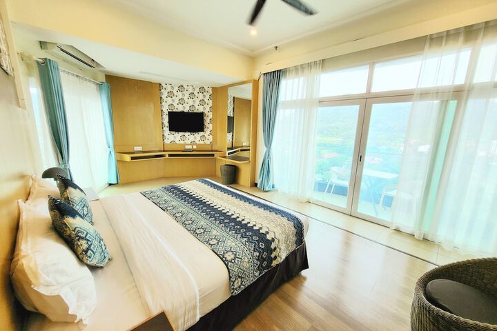 Room 18 of 109