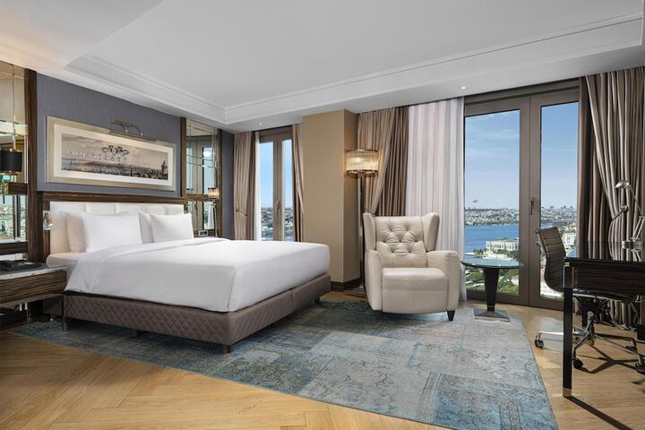 Room 60 of 182