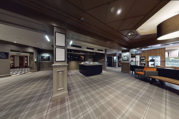 Check-in/check-out kiosk