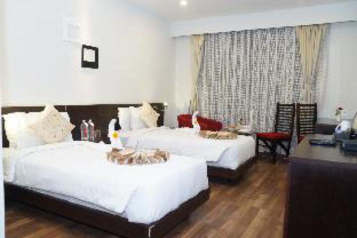 Image of Landmark Hotel