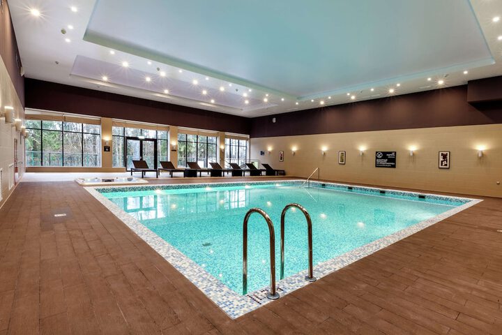 Pool 37 of 117