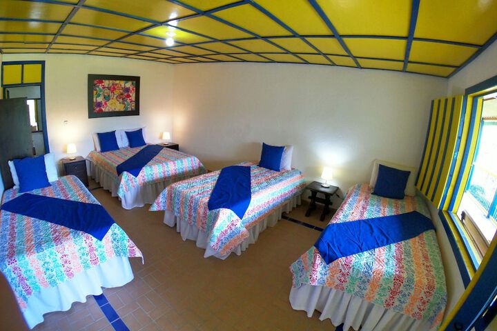 Room 4 of 30