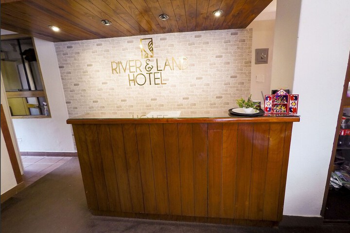 Hotel Interior 3 of 37