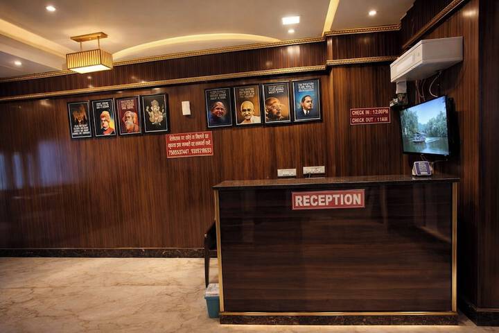 Exterior of Hotel kichha embassy