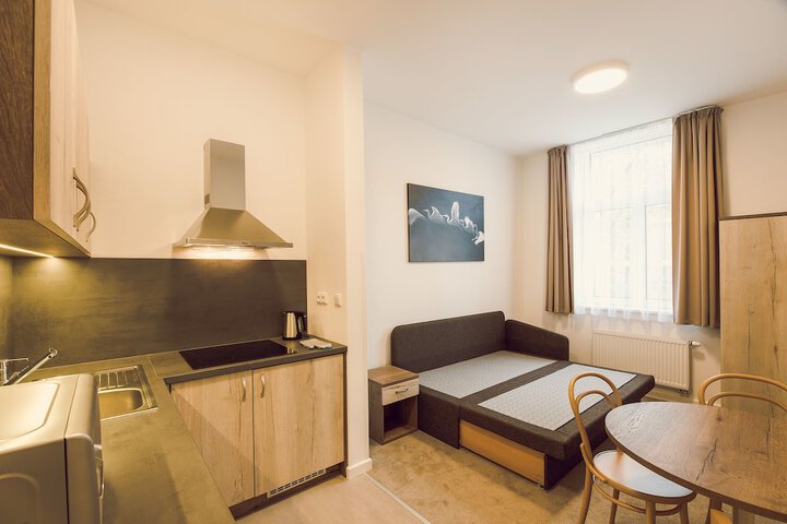 Room 5 of 26