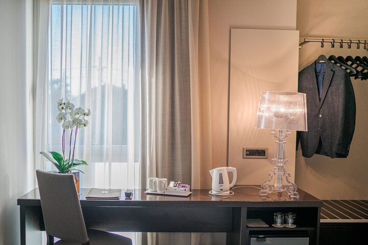 Room 16 of 51