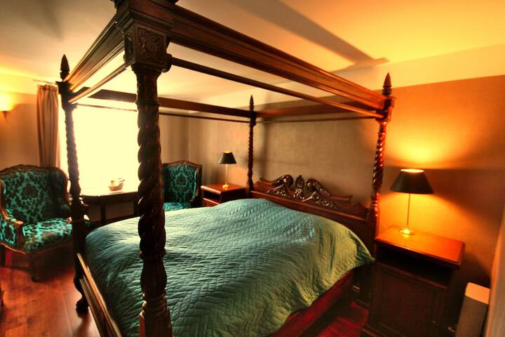 Room 14 of 45