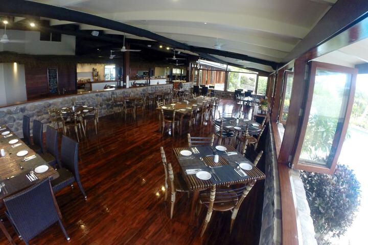 Dining 117 of 246