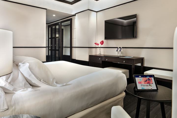 Room 16 of 63