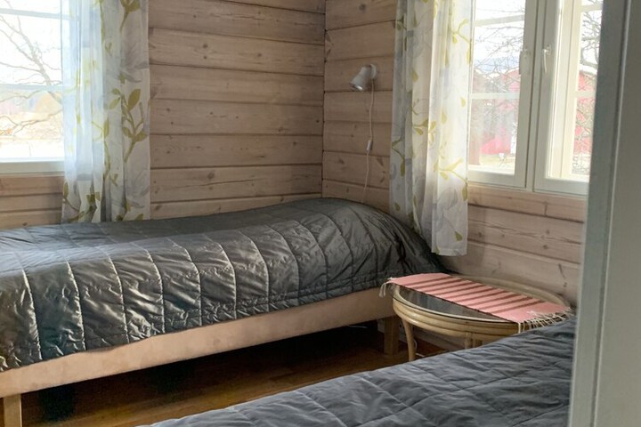 Room 13 of 53