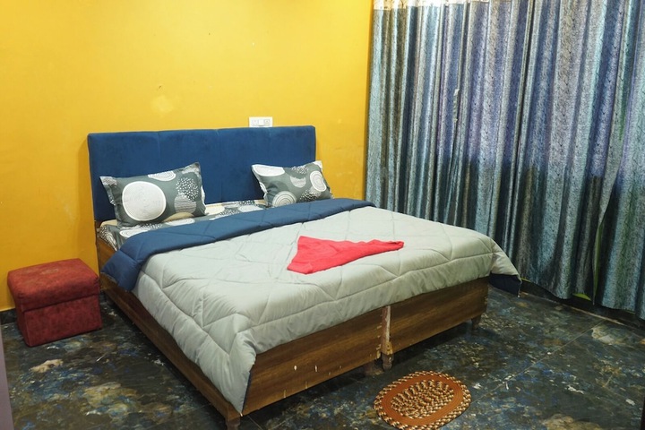 Room 33 of 56