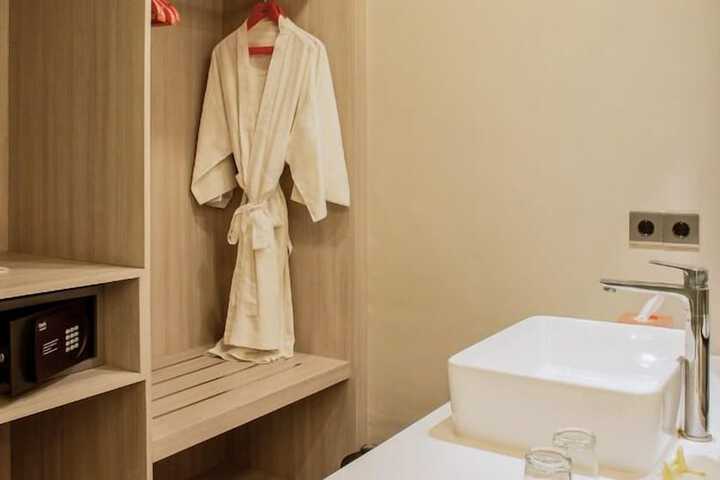 Bath Photo