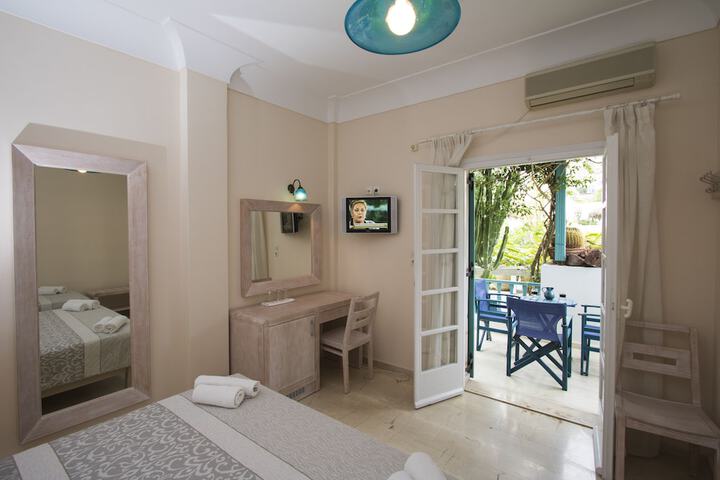 Room 7 of 46