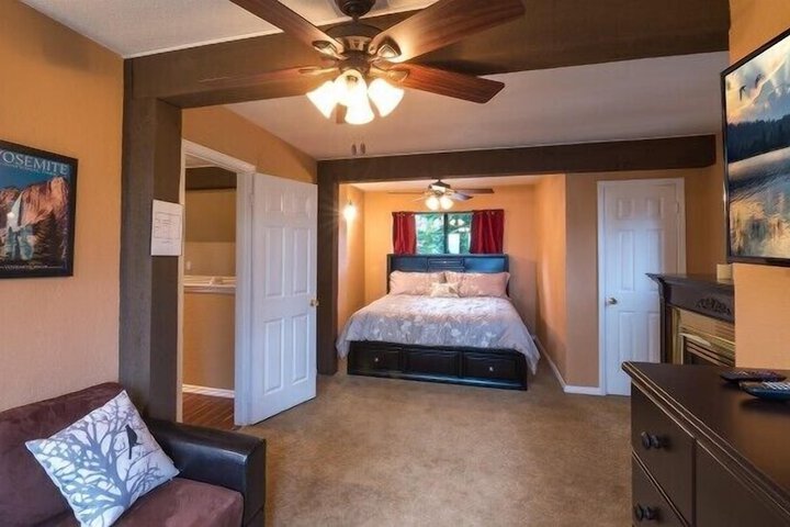 Room 5 of 26