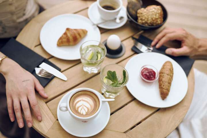 Breakfast/Coffee Service 66 of 113