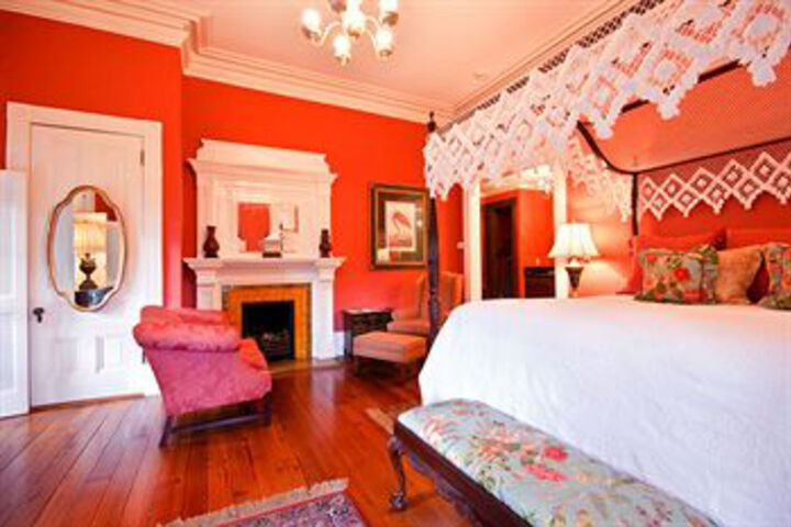 Room 46 of 71