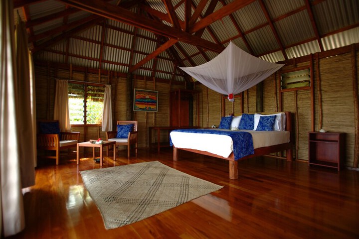 Room 9 of 47