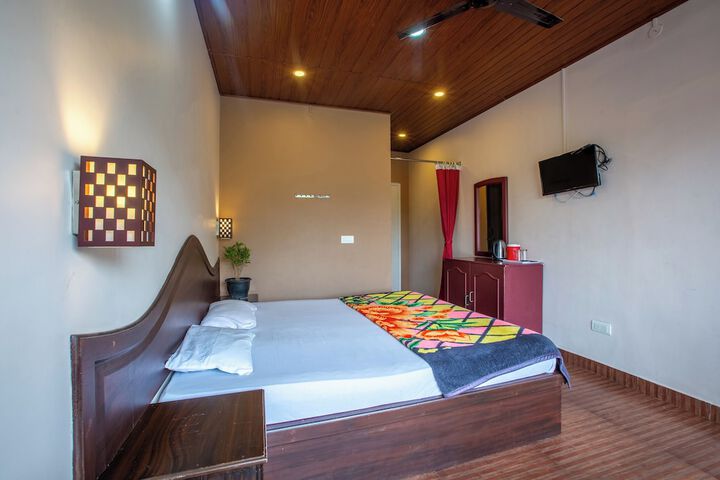 Room 18 of 32