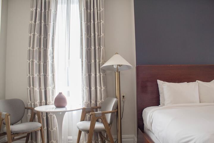 Room 21 of 54