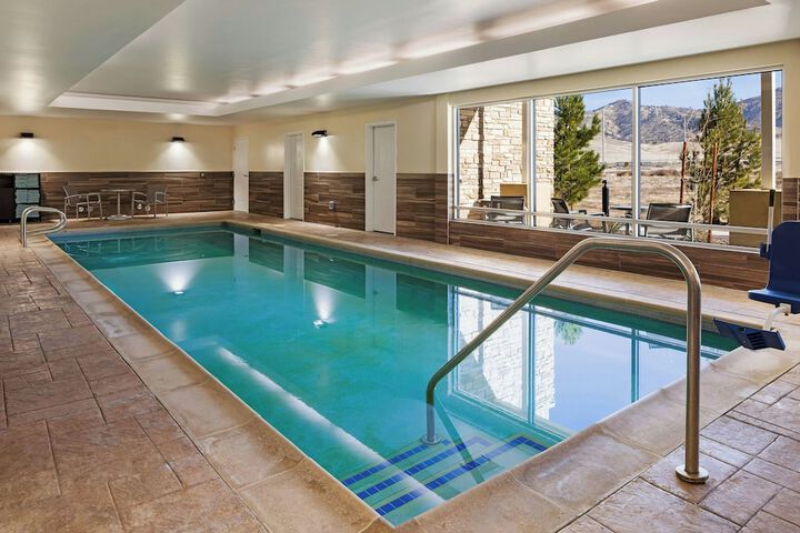 Pools & Facilities