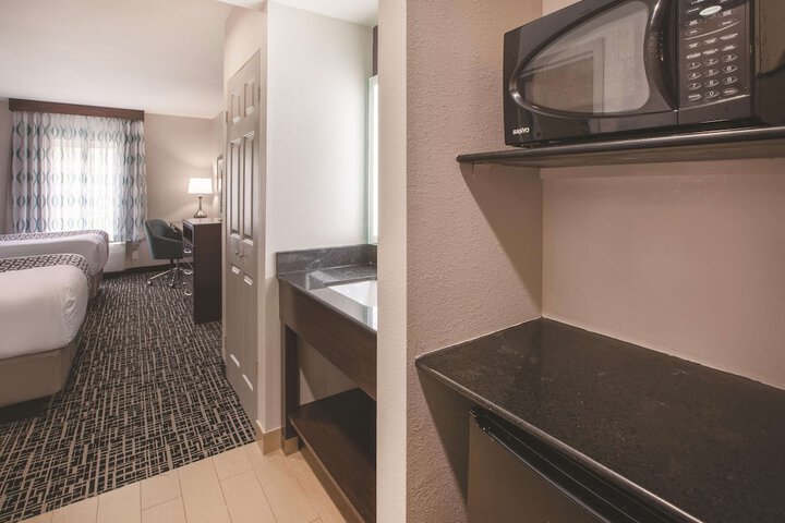 Room 5 of 43