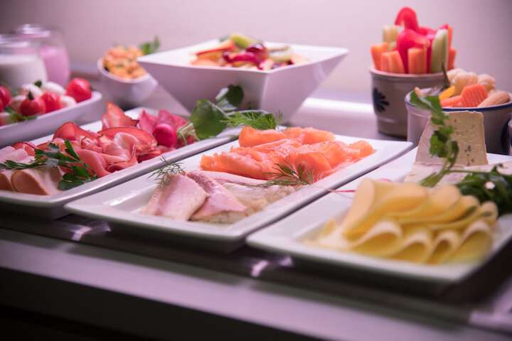 Dining Photos