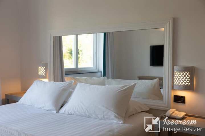 Room 19 of 110