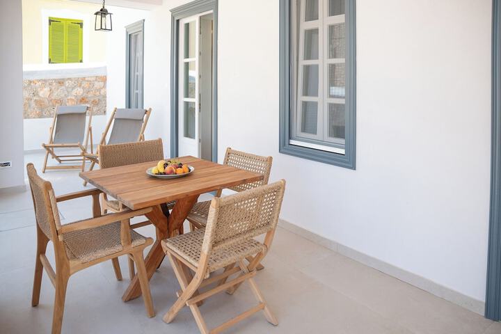 Terrace/Patio 181 of 182