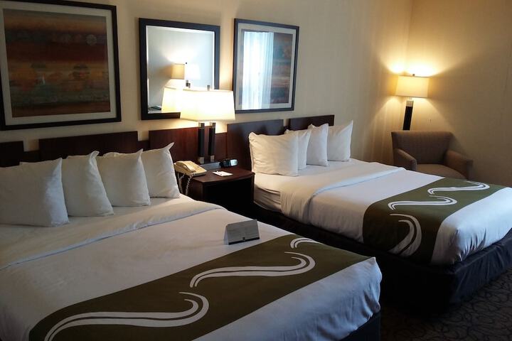 Room 7 of 71